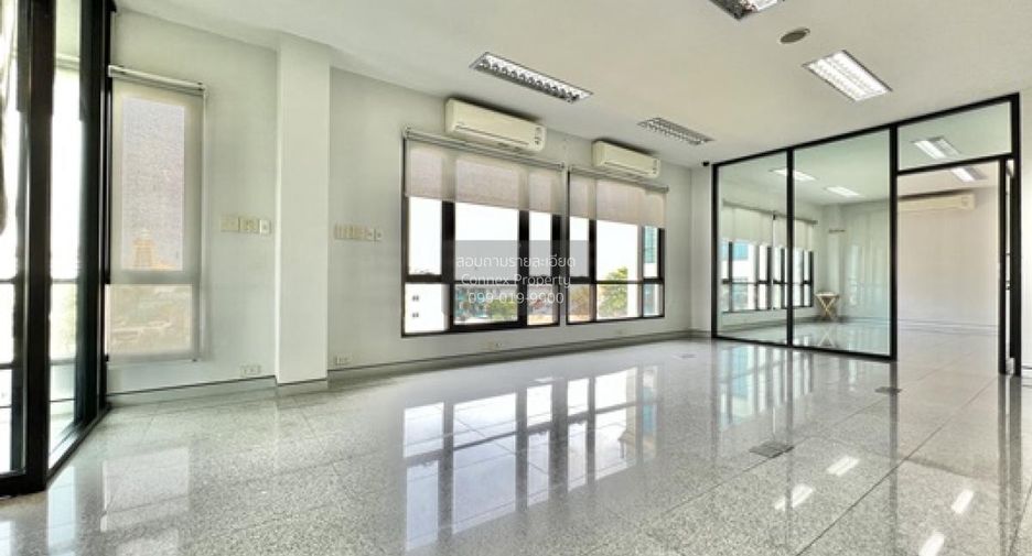 For sale 15 bedrooms office in Bang Na, Bangkok