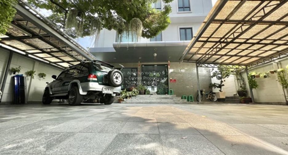 For sale 15 bedrooms office in Bang Na, Bangkok