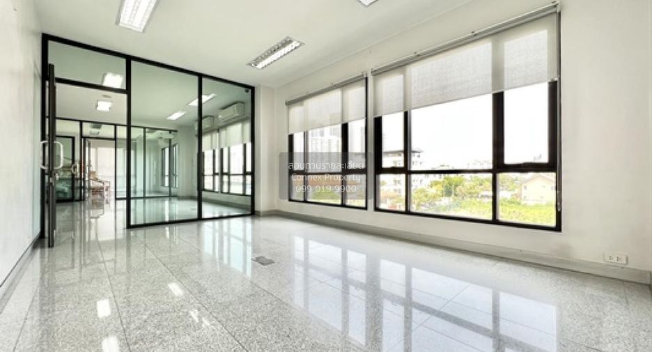 For sale 15 bedrooms office in Bang Na, Bangkok