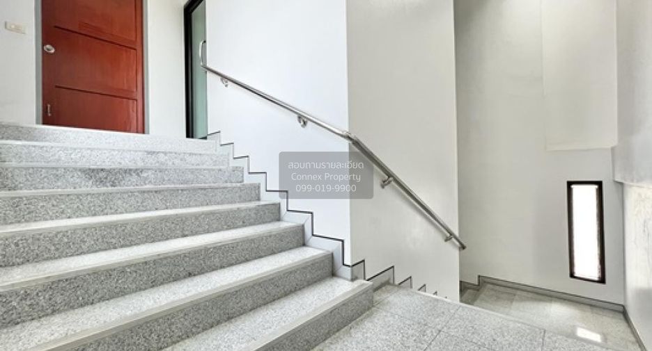 For sale 15 bedrooms office in Bang Na, Bangkok