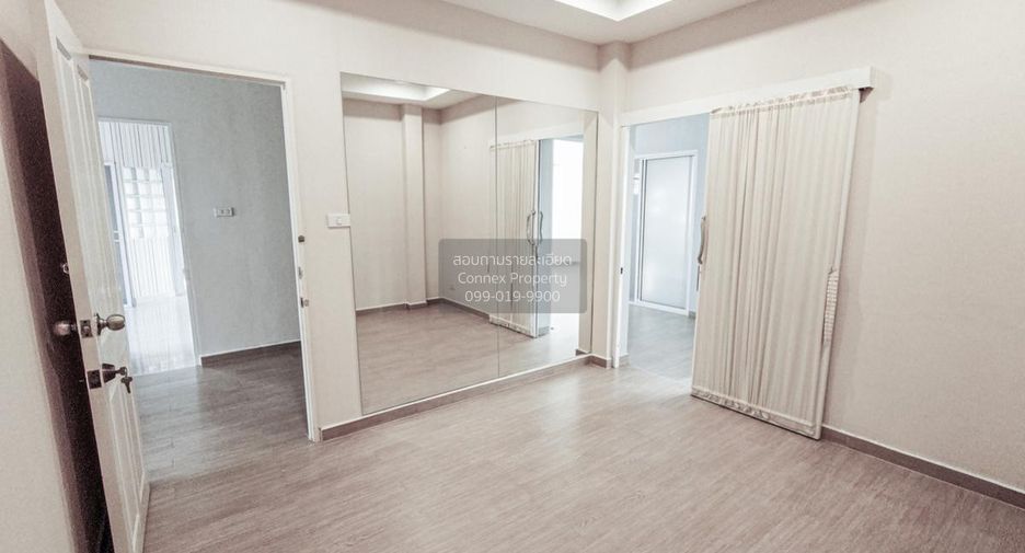 For sale 5 ベッドルーム house in Phra Samut Chedi, Samut Prakan