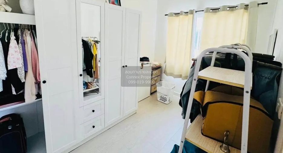 For sale 3 bedrooms townhouse in Mueang Nonthaburi, Nonthaburi