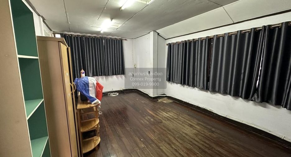For sale 3 bedrooms house in Phasi Charoen, Bangkok