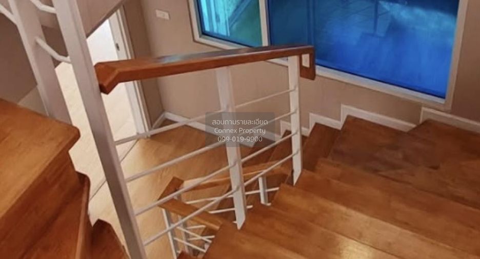 For sale 4 bedrooms townhouse in Prawet, Bangkok