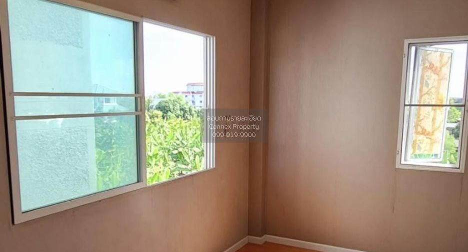 For sale 4 bedrooms townhouse in Prawet, Bangkok