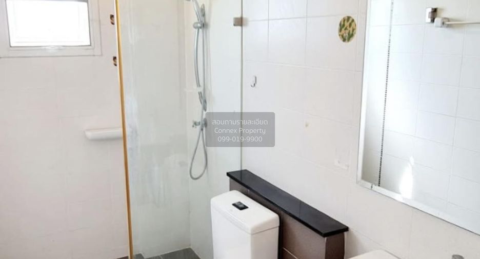For sale 4 bedrooms townhouse in Prawet, Bangkok