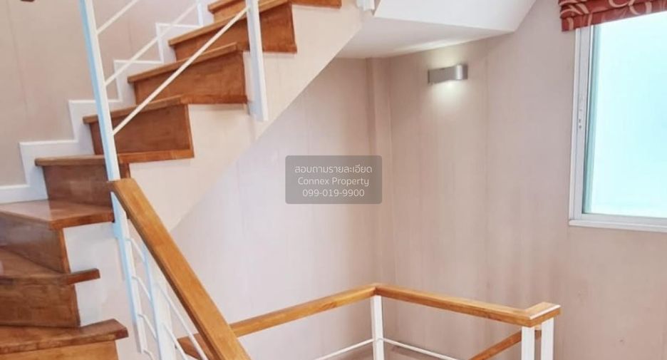 For sale 4 bedrooms townhouse in Prawet, Bangkok