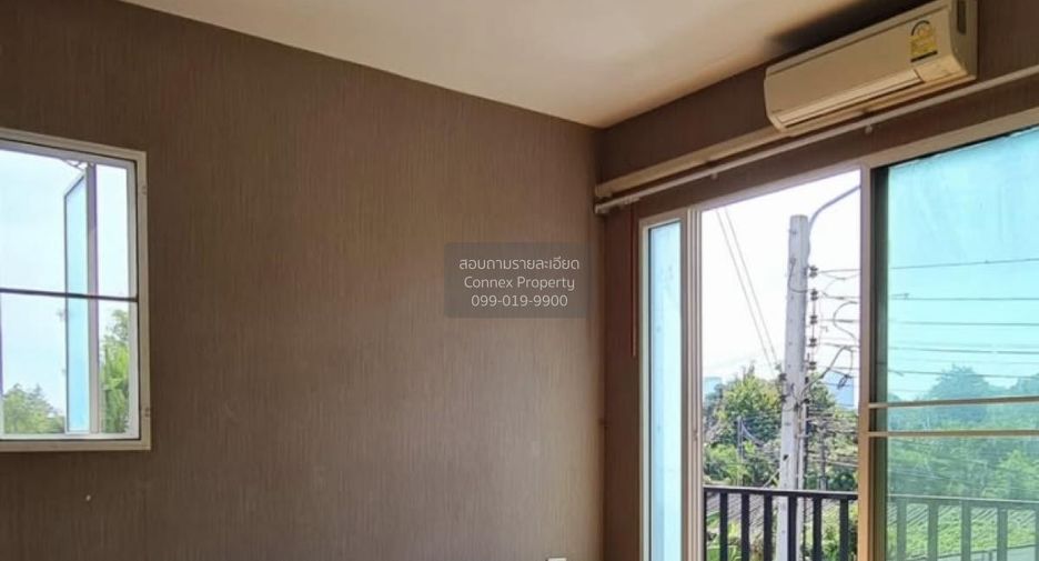 For sale 4 bedrooms townhouse in Prawet, Bangkok