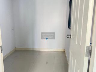 Reihenhaus zum Kauf mit 3 Zimmer in Sam Phran, Nakhon Pathom