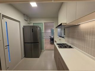 出租 5 卧室 独立屋 在 Bang Phli, Samut Prakan
