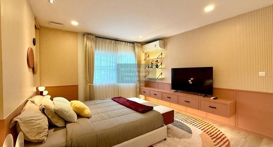 For rent 5 bedrooms house in Bang Phli, Samut Prakan