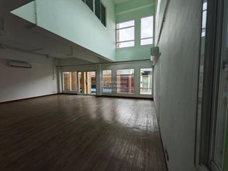 Reihenhaus zur Miete mit 4 Zimmer in Suan Luang, Bangkok