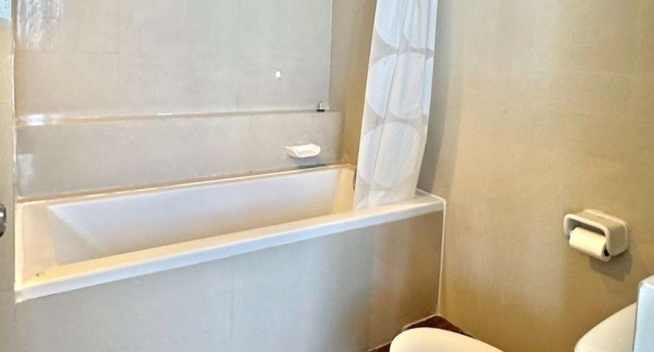 For rent and for sale 2 bedrooms condo in Watthana, Bangkok