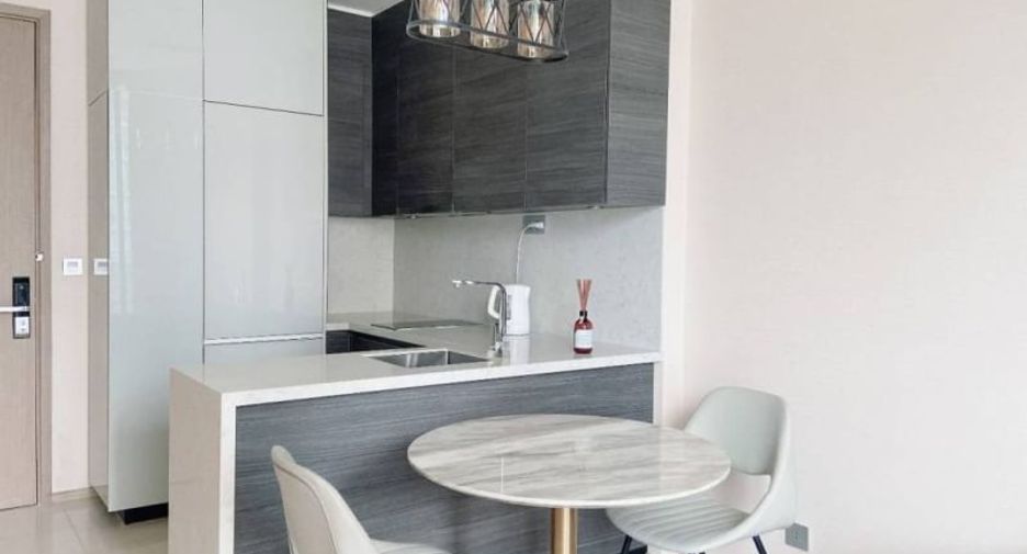 For rent 1 bed condo in Watthana, Bangkok