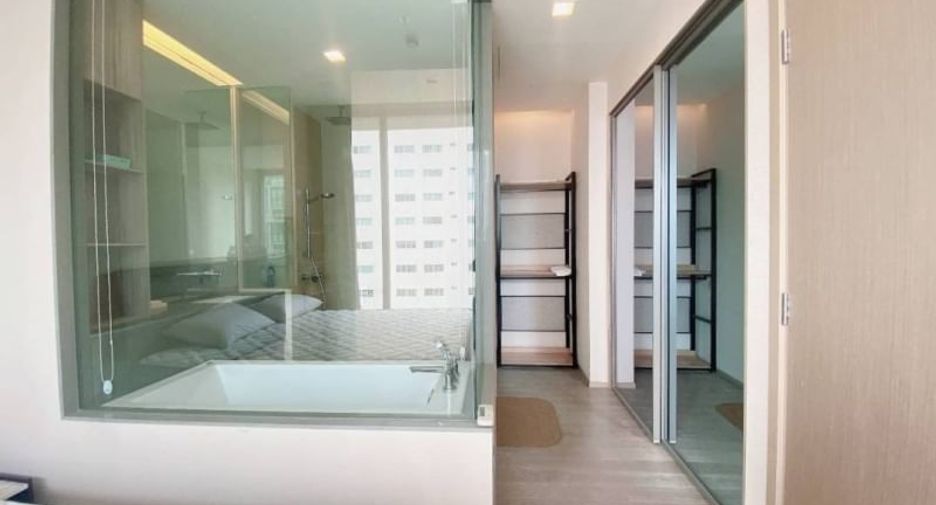 For rent 1 bed condo in Watthana, Bangkok