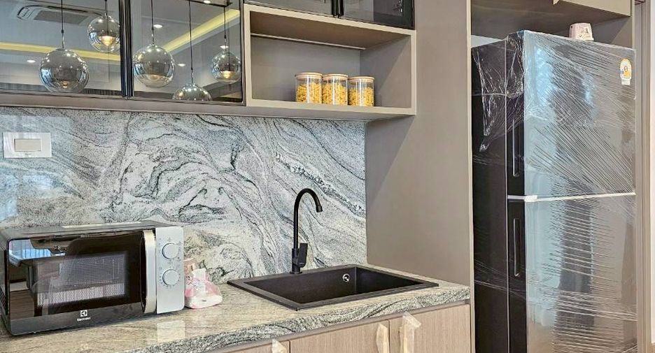 Casa en venta de 4 habitaciones en Bang Lamung, Chonburi