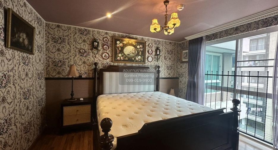 For rent 2 bedrooms condo in Khlong Toei, Bangkok