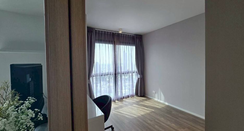 For rent 2 bedrooms condo in Sathon, Bangkok
