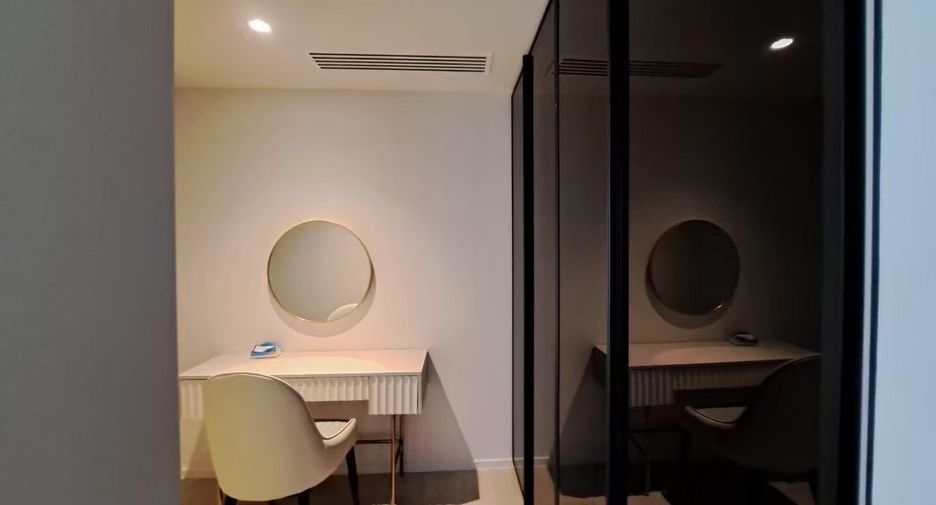 For rent 2 bedrooms condo in Sathon, Bangkok