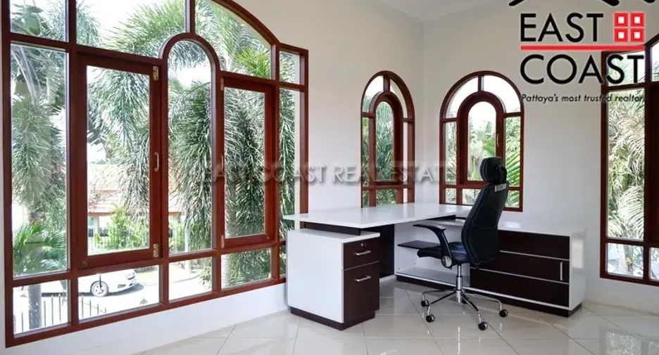 For rent and for sale 3 bedrooms house in Bang Lamung, Chonburi