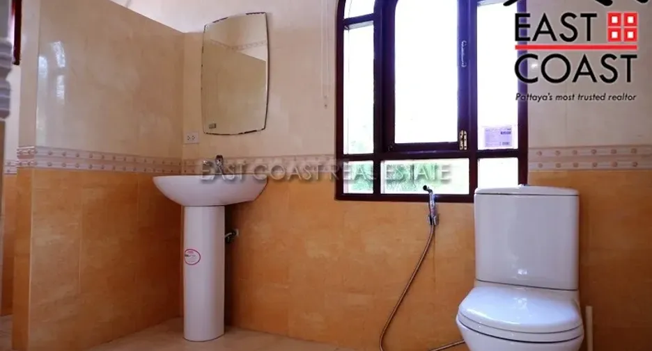For rent and for sale 3 bedrooms house in Bang Lamung, Chonburi