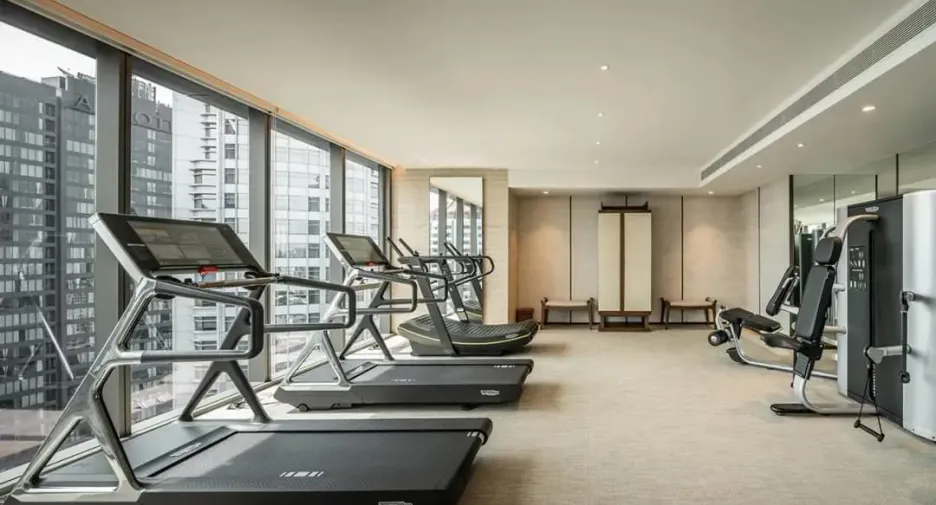 For sale 1 bed condo in Khlong Toei, Bangkok