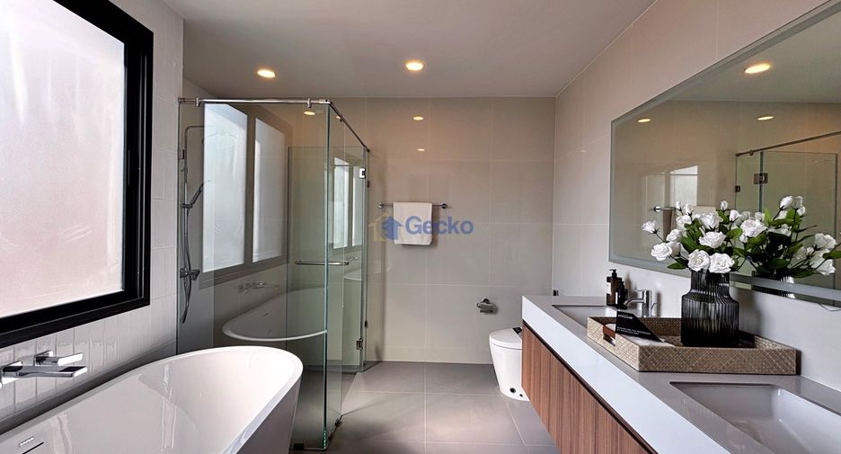À vendre 4 chambres maison à Bang Lamung, Chonburi