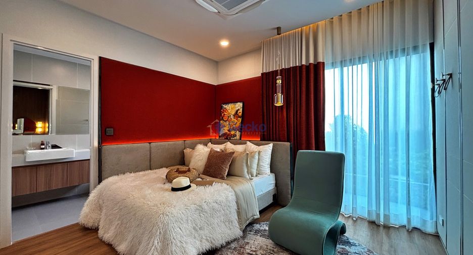 Casa en venta de 4 habitaciones en Bang Lamung, Chonburi