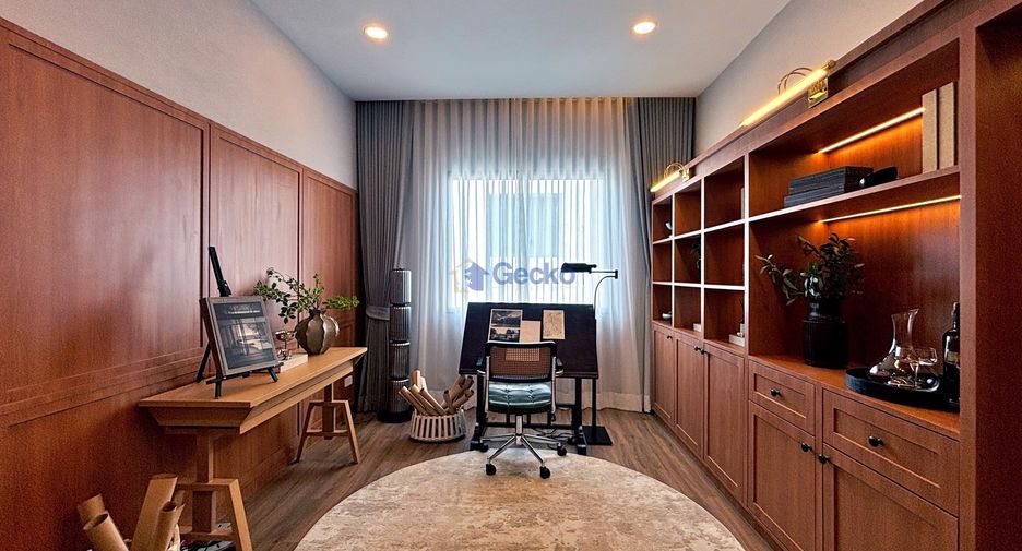 Casa en venta de 4 habitaciones en Bang Lamung, Chonburi