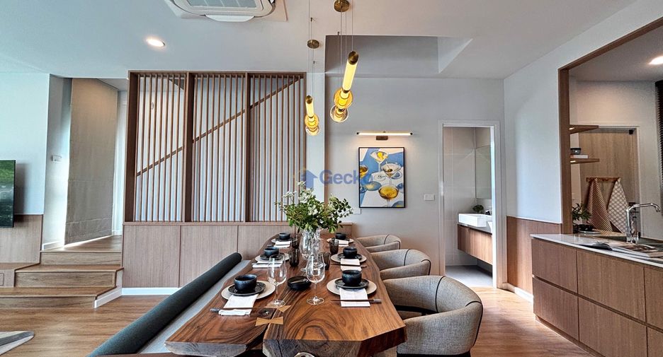 Casa en venta de 4 habitaciones en Bang Lamung, Chonburi