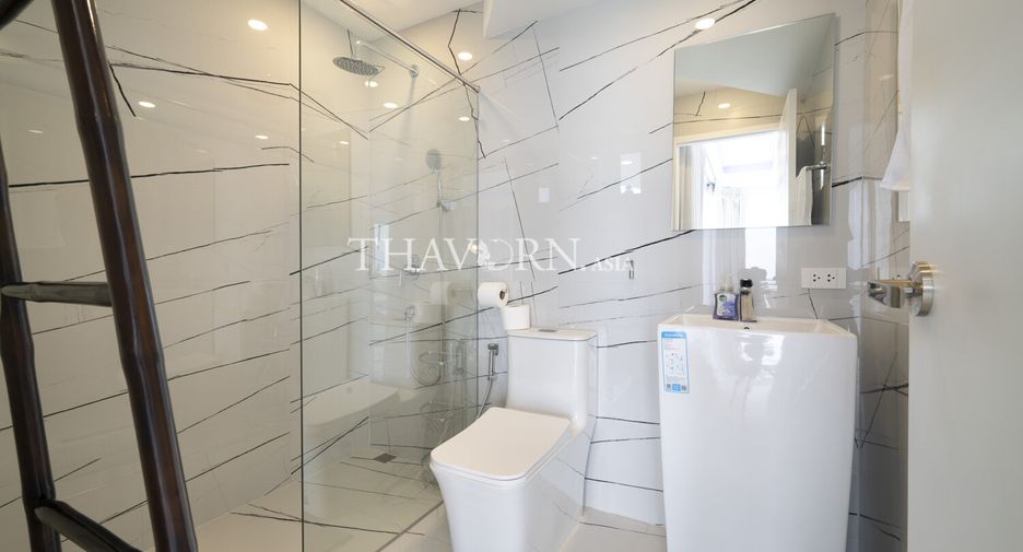 For sale 2 bedrooms condo in Bang Lamung, Chonburi