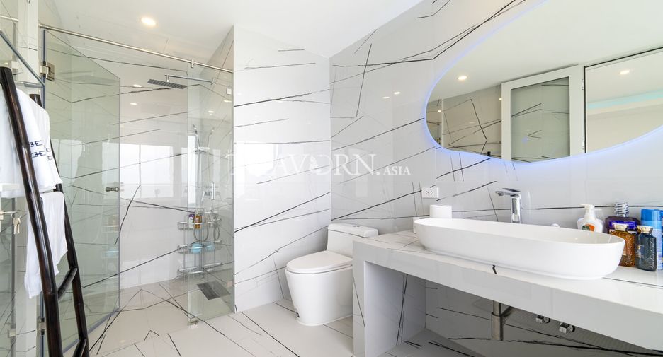 For sale 2 bedrooms condo in Bang Lamung, Chonburi