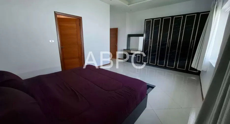 For rent 3 bedrooms house in East Pattaya, Pattaya