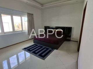 Villa en alquiler de 3 habitaciones en Bang Lamung, Chonburi