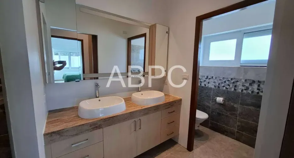For rent 3 bedrooms house in East Pattaya, Pattaya