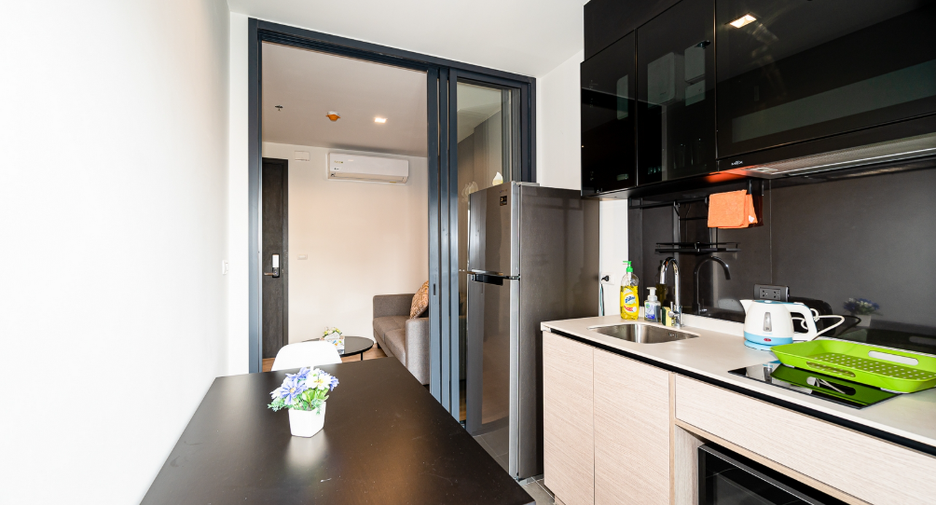 À vendre 1 chambre condo à Bang Kapi, Bangkok
