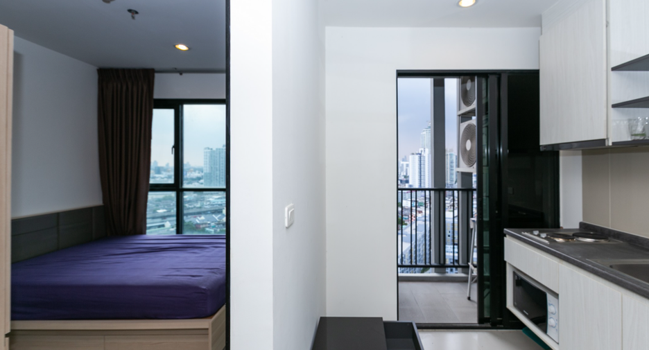 For sale 1 bed condo in Watthana, Bangkok