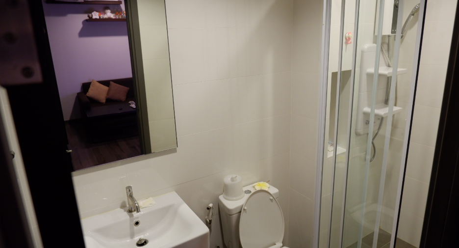 For sale 1 bed condo in Watthana, Bangkok