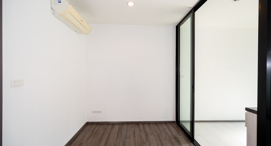 For sale 1 bed condo in Watthana, Bangkok