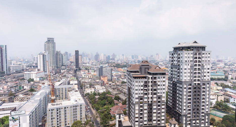 For sale 1 bed condo in Watthana, Bangkok