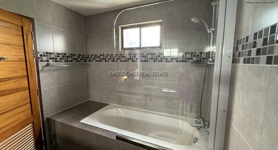 Condo en venta y en alquiler de 1 habitaciones en Sattahip, Chonburi