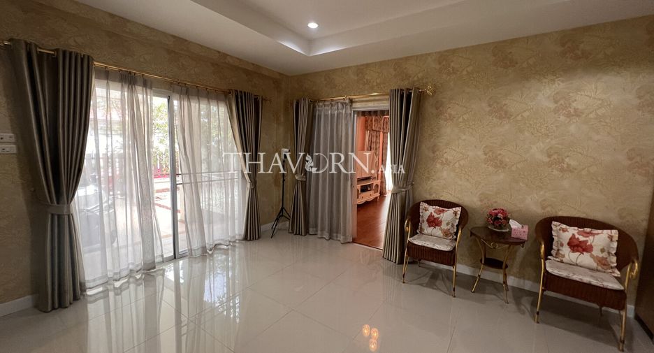 À vendre 5 chambres maison à Bang Lamung, Chonburi