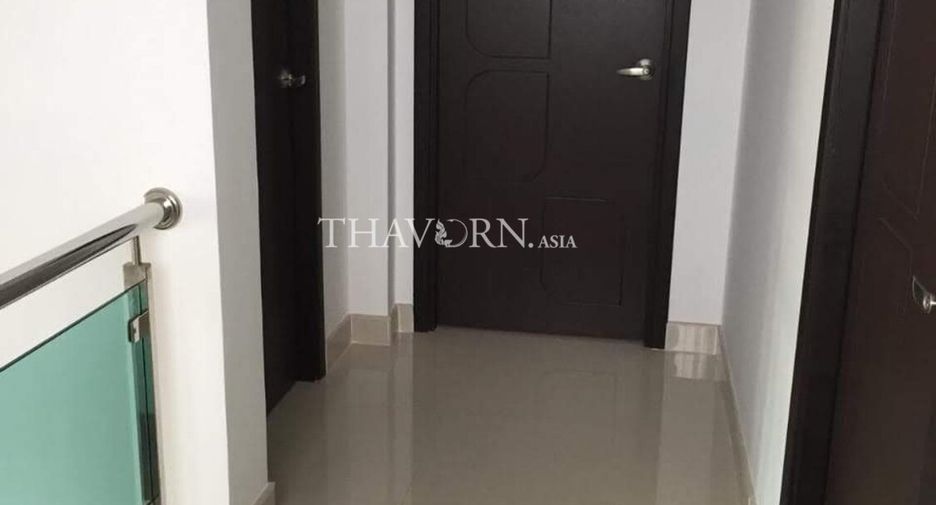 For sale 4 bedrooms house in Bang Lamung, Chonburi