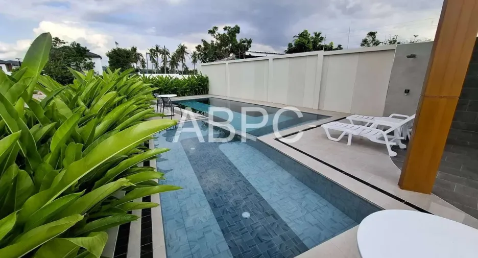 For rent and for sale 4 bedrooms house in Bang Lamung, Chonburi
