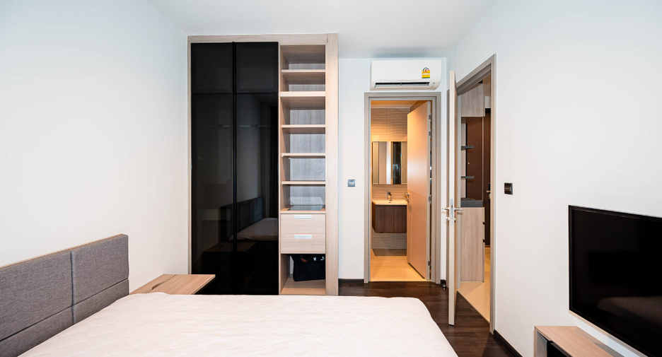 For sale 1 bed condo in Huai Khwang, Bangkok