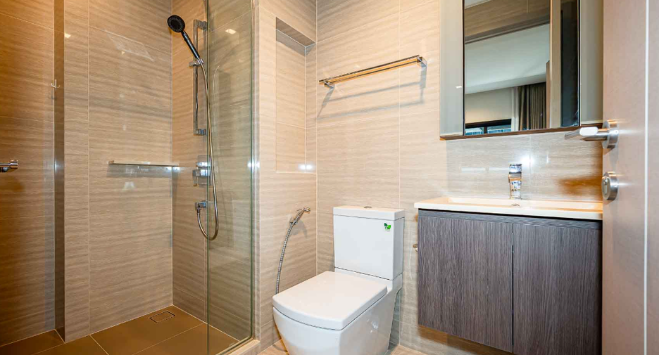 For sale 1 bed condo in Huai Khwang, Bangkok