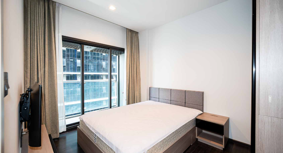 For sale 1 bed condo in Huai Khwang, Bangkok