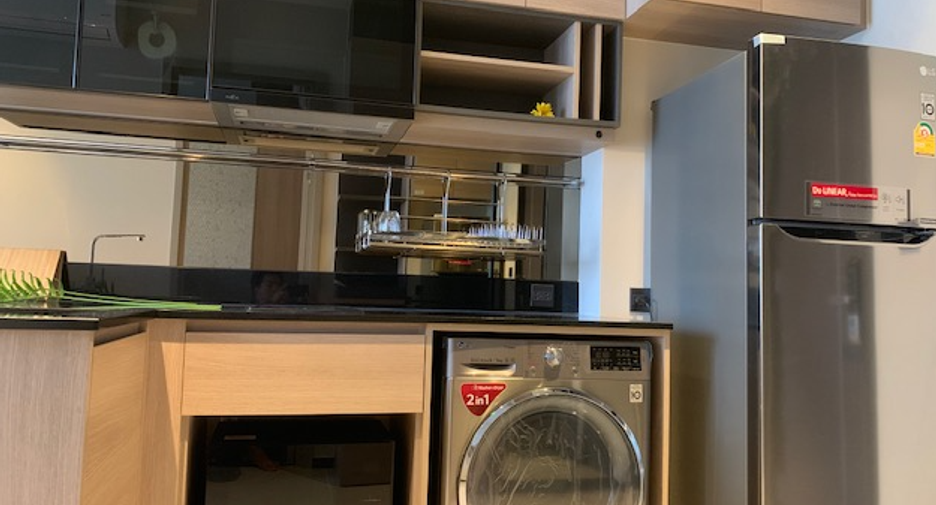 For sale 1 bed condo in Huai Khwang, Bangkok
