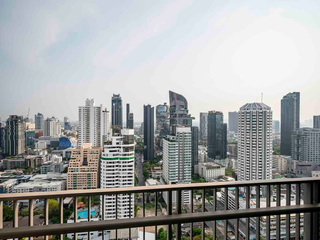 For sale 2 bedrooms condo in Watthana, Bangkok