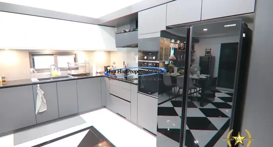 For sale 3 bedrooms house in Hua Hin, Prachuap Khiri Khan